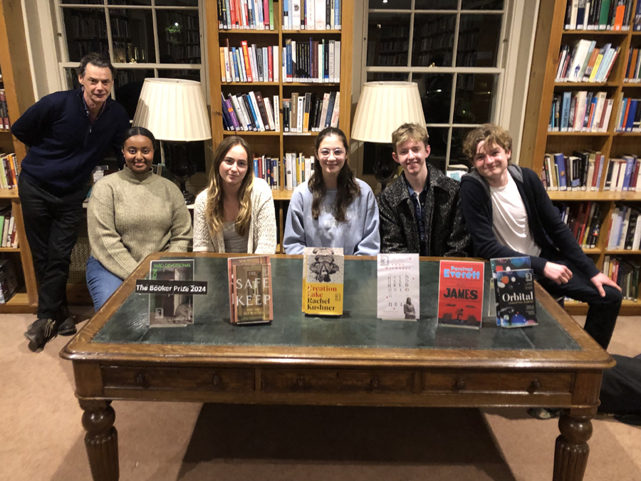 Booker reviewers