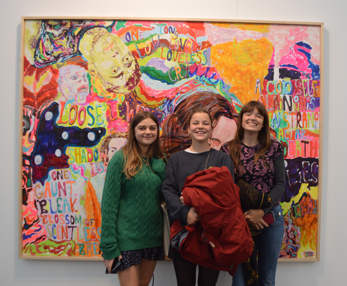 Frieze girls