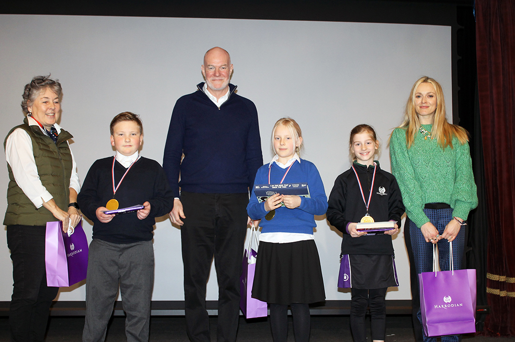 LR%208s9s%20Public%20Speaking%20winners%20group.jpg