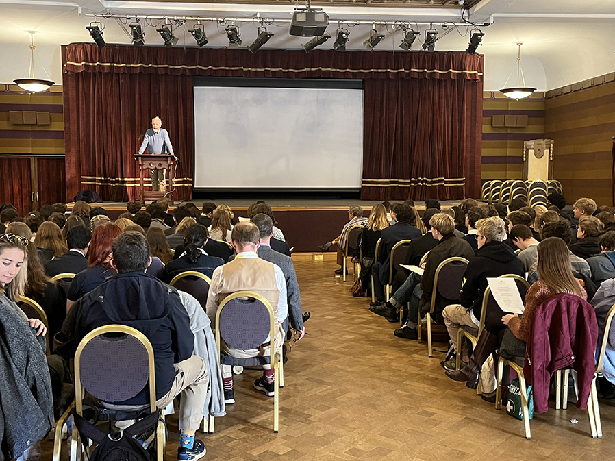conference in theatre