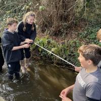 11s Field Trip to River Tillingbourne